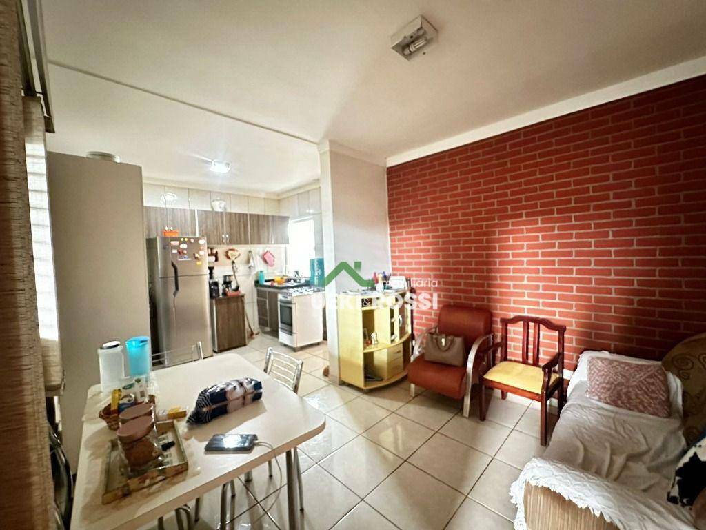 Casa à venda com 4 quartos, 241m² - Foto 31