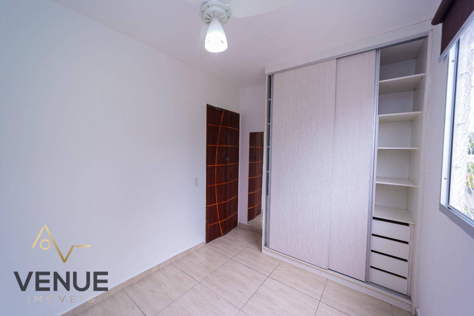 Apartamento à venda com 2 quartos, 39m² - Foto 10