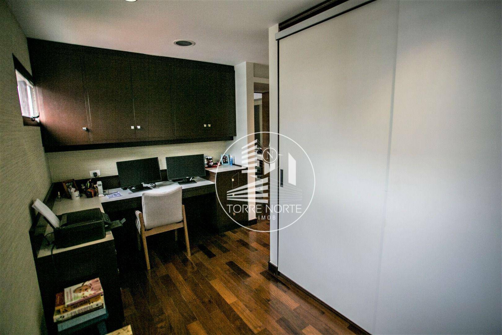 Apartamento à venda com 4 quartos, 290m² - Foto 15