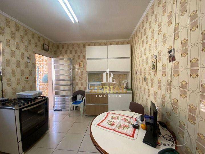 Sobrado para alugar com 3 quartos, 128m² - Foto 5