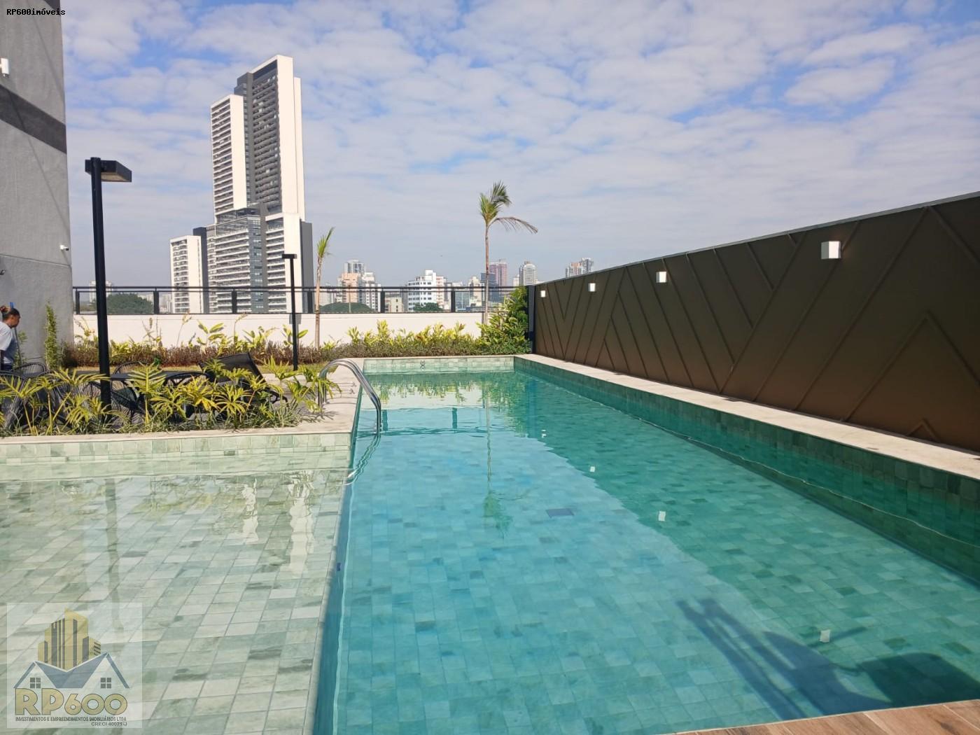 Apartamento à venda com 2 quartos, 43m² - Foto 20