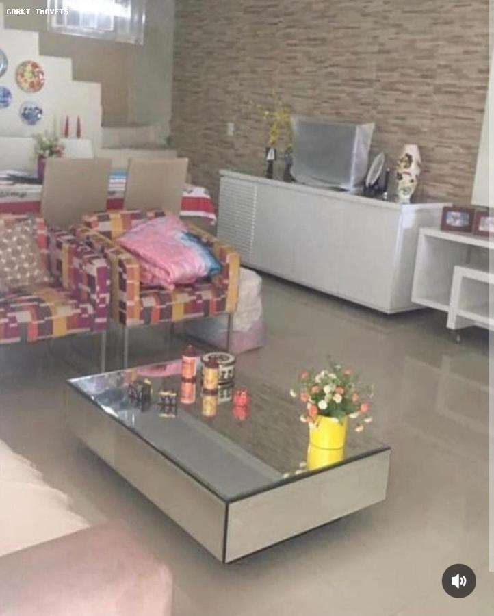 Casa à venda com 3 quartos, 160m² - Foto 13