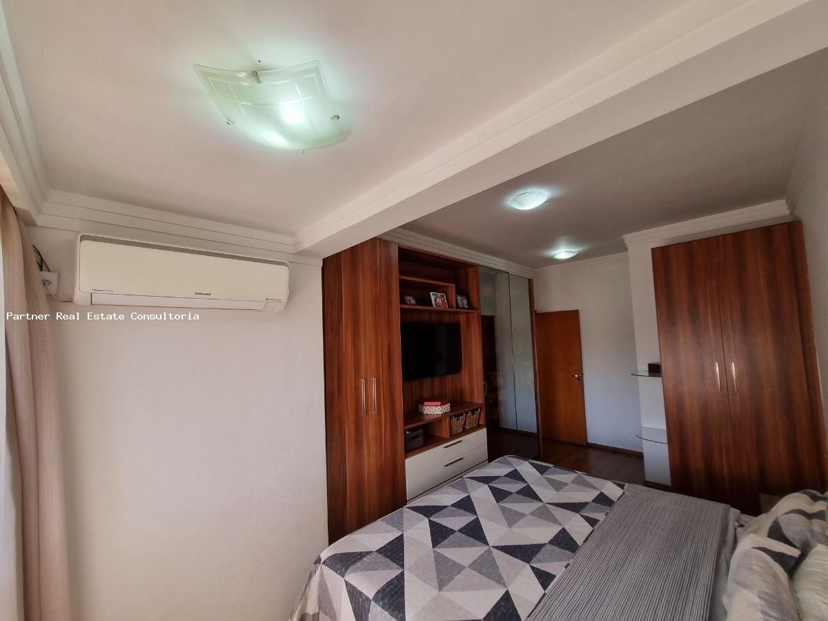 Casa de Condomínio à venda com 4 quartos, 158m² - Foto 11