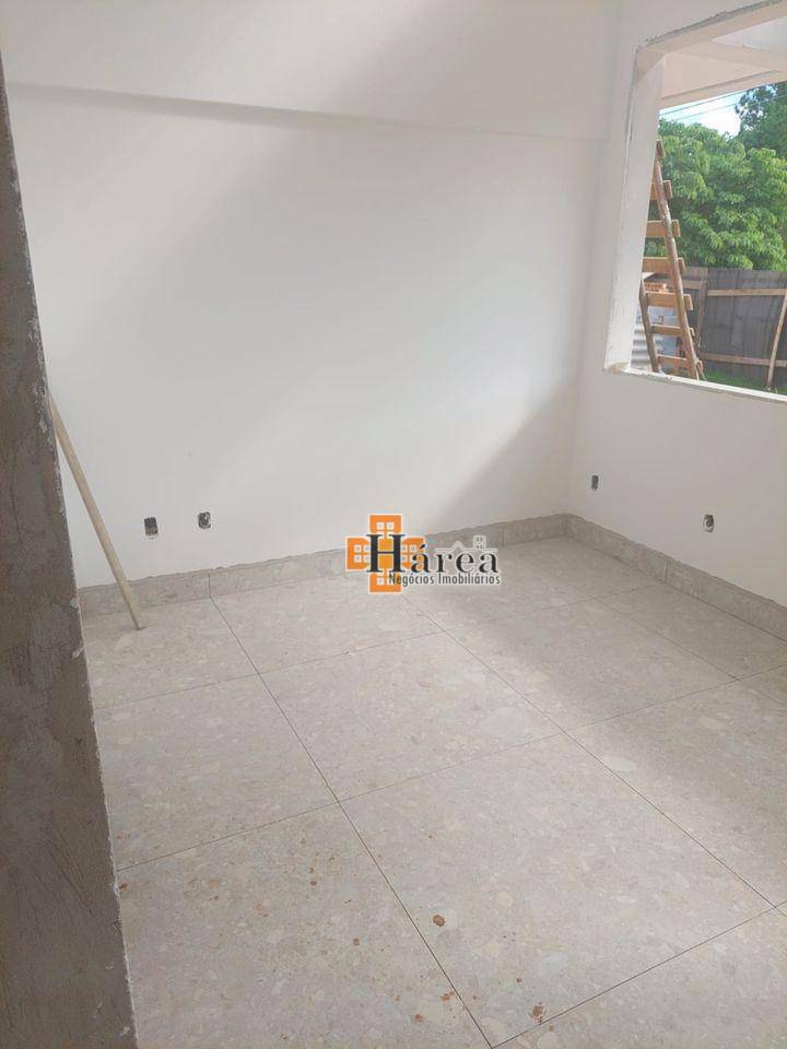 Casa de Condomínio à venda com 3 quartos, 402m² - Foto 4