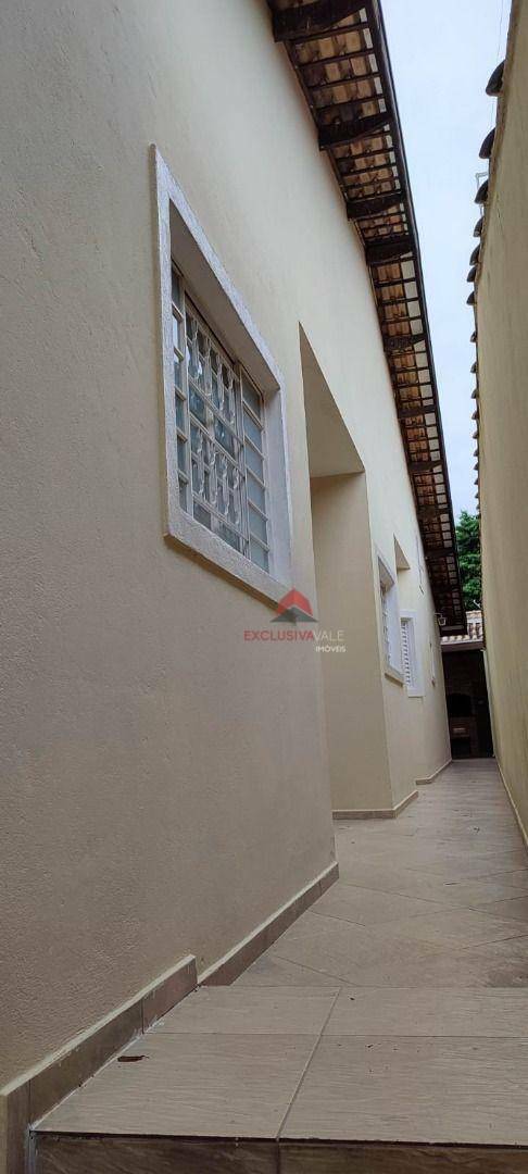 Casa à venda com 3 quartos, 119m² - Foto 4