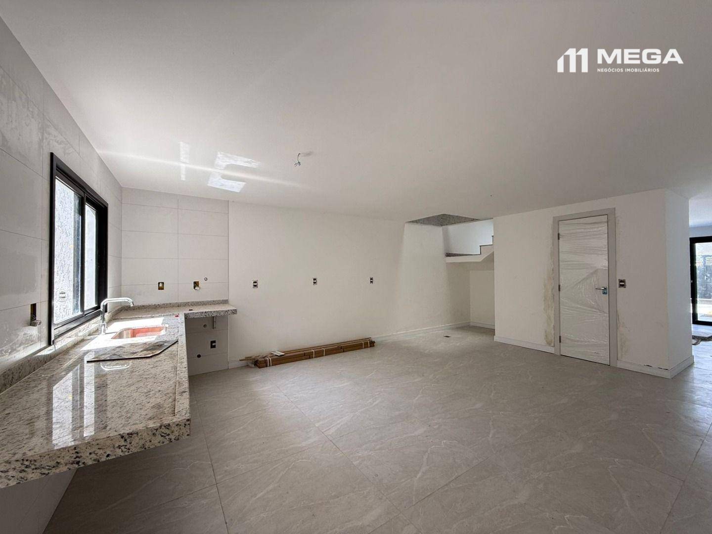 Casa, 3 quartos, 172 m² - Foto 3