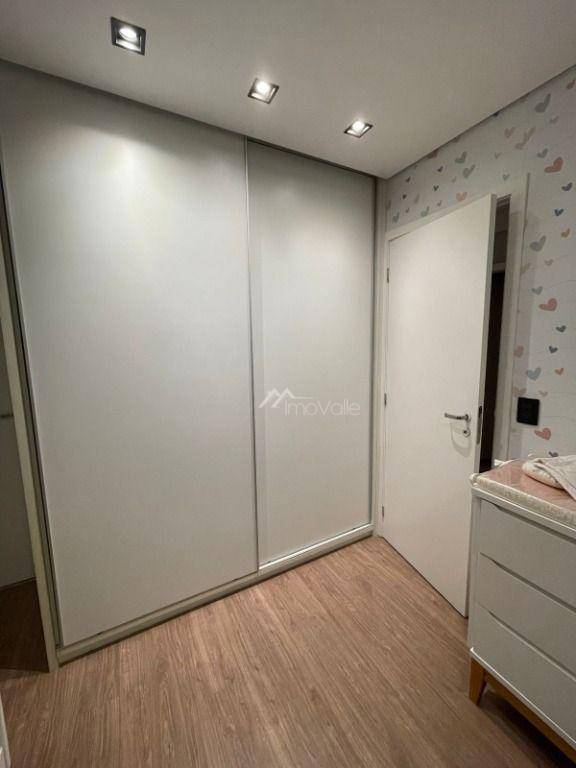 Apartamento à venda com 3 quartos, 194m² - Foto 26