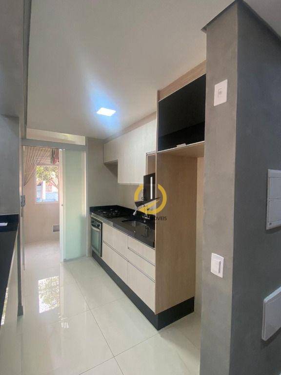 Apartamento à venda com 2 quartos, 59m² - Foto 2