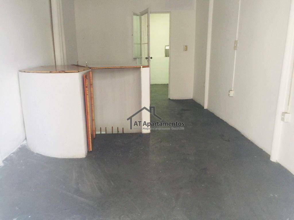 Casa à venda e aluguel com 3 quartos, 100m² - Foto 28