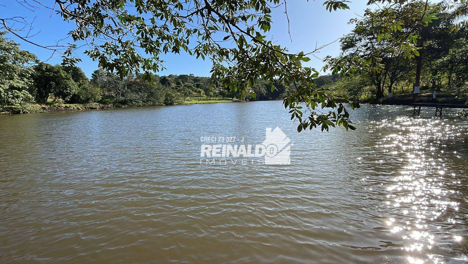 Sítio à venda com 2 quartos, 800m² - Foto 18