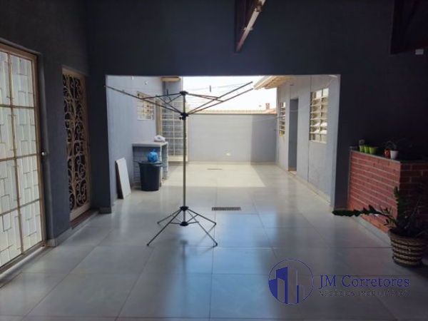 Casa à venda com 3 quartos, 192m² - Foto 29