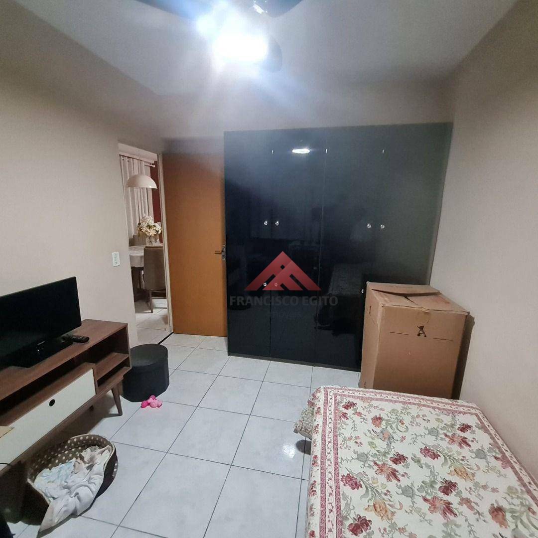 Apartamento à venda com 2 quartos, 60m² - Foto 9