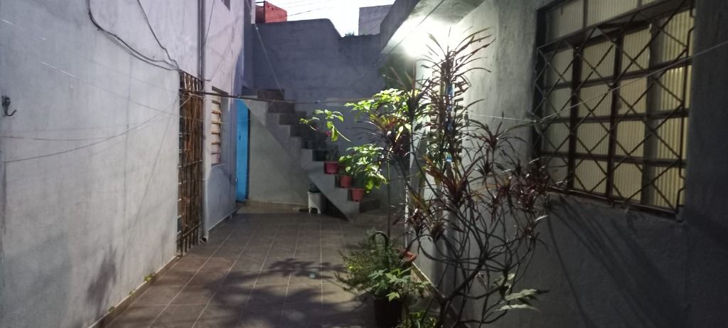 Sobrado à venda com 3 quartos, 200m² - Foto 15