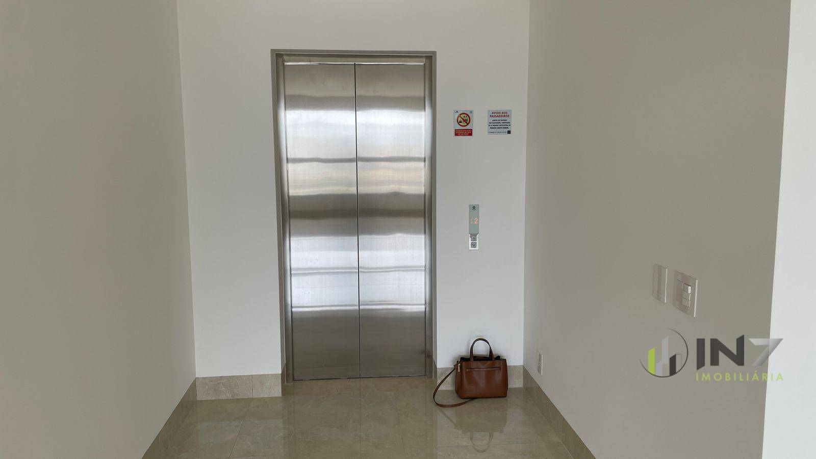 Apartamento à venda com 3 quartos, 227m² - Foto 21