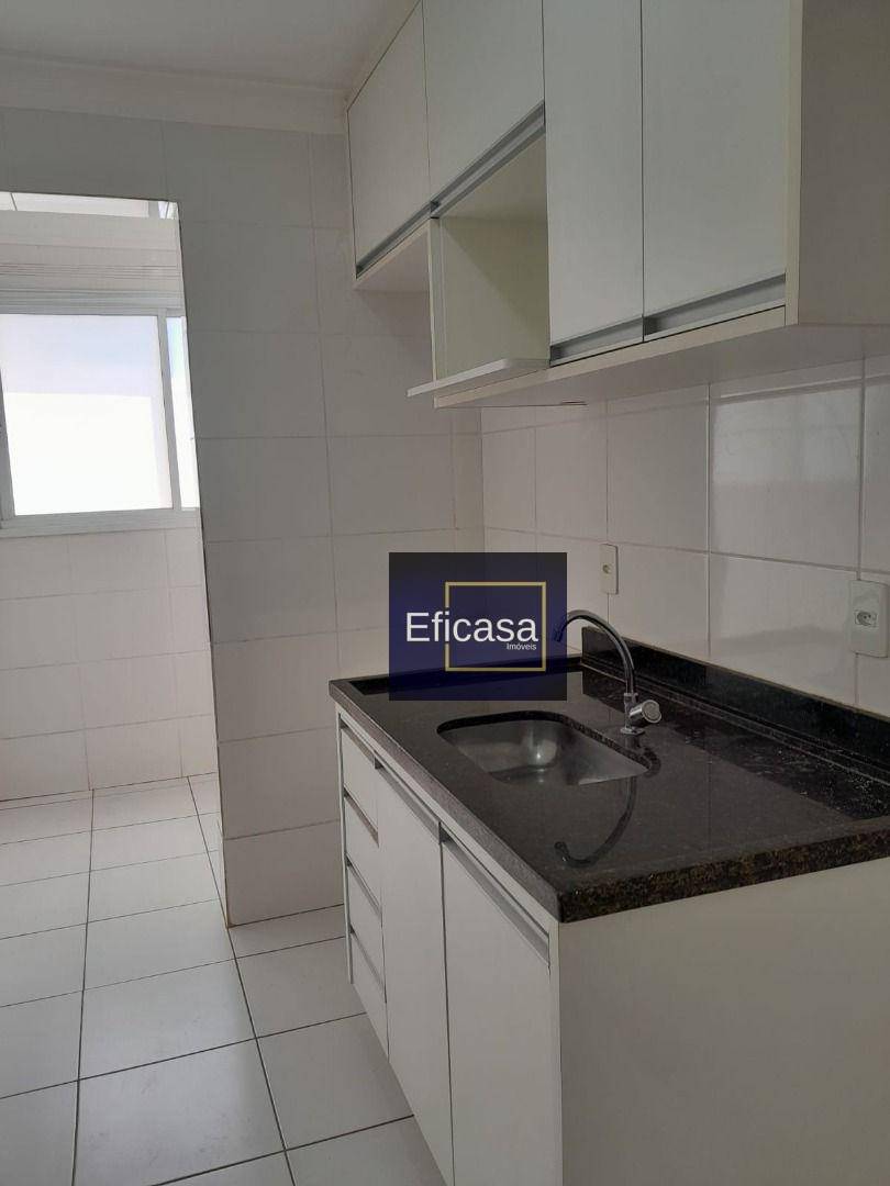 Apartamento à venda com 2 quartos, 100m² - Foto 3