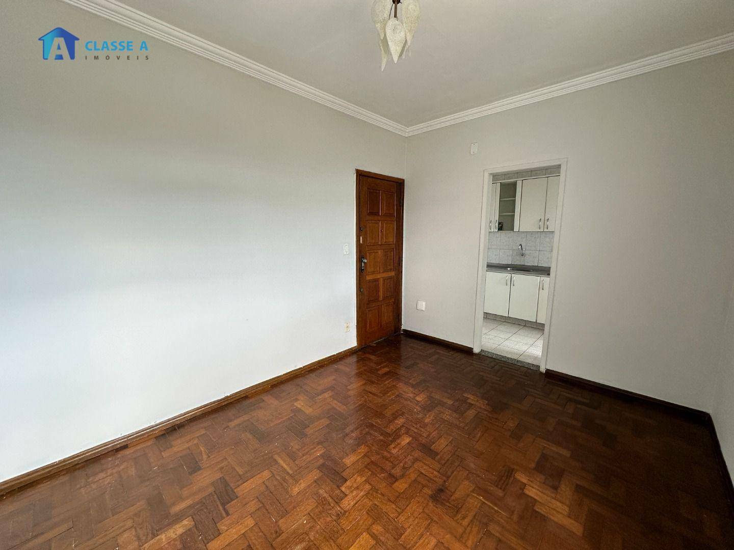 Apartamento à venda com 2 quartos, 58m² - Foto 3