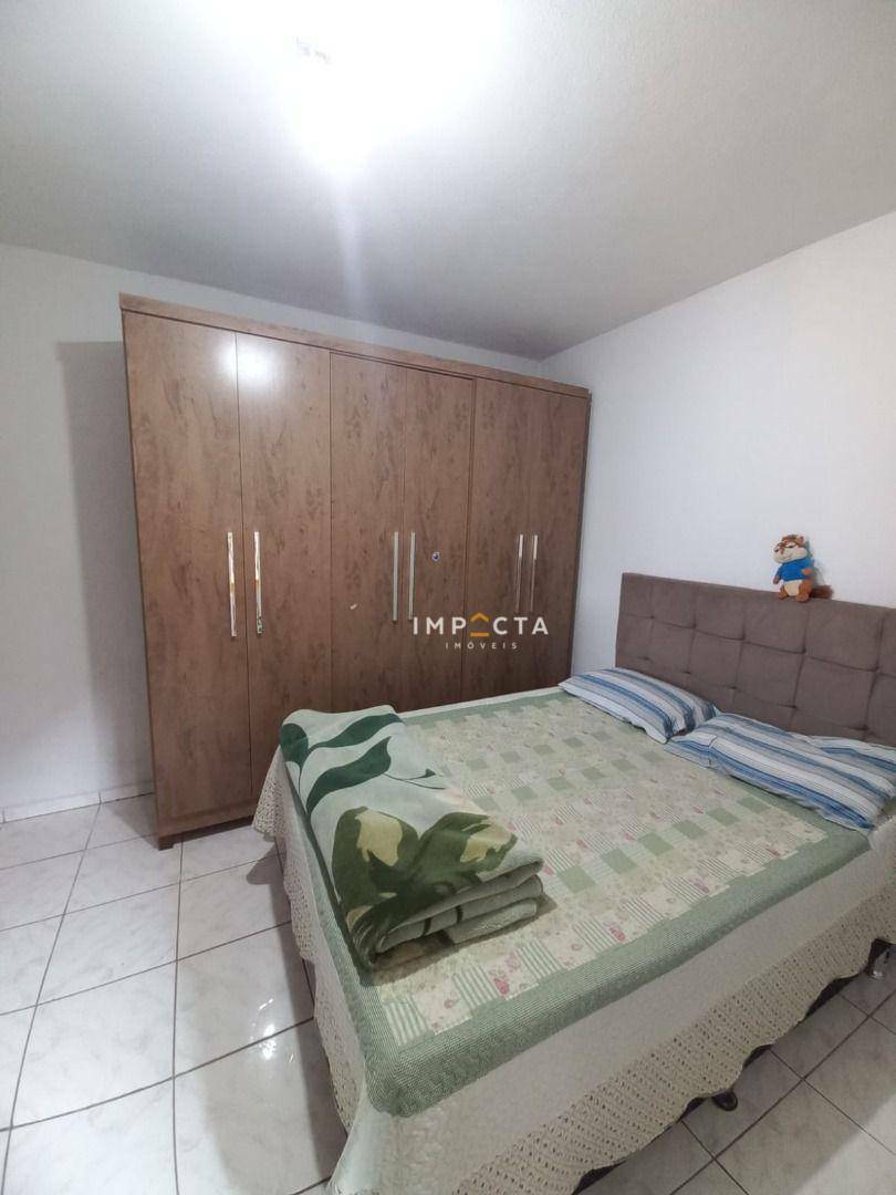 Casa à venda com 3 quartos, 80m² - Foto 11