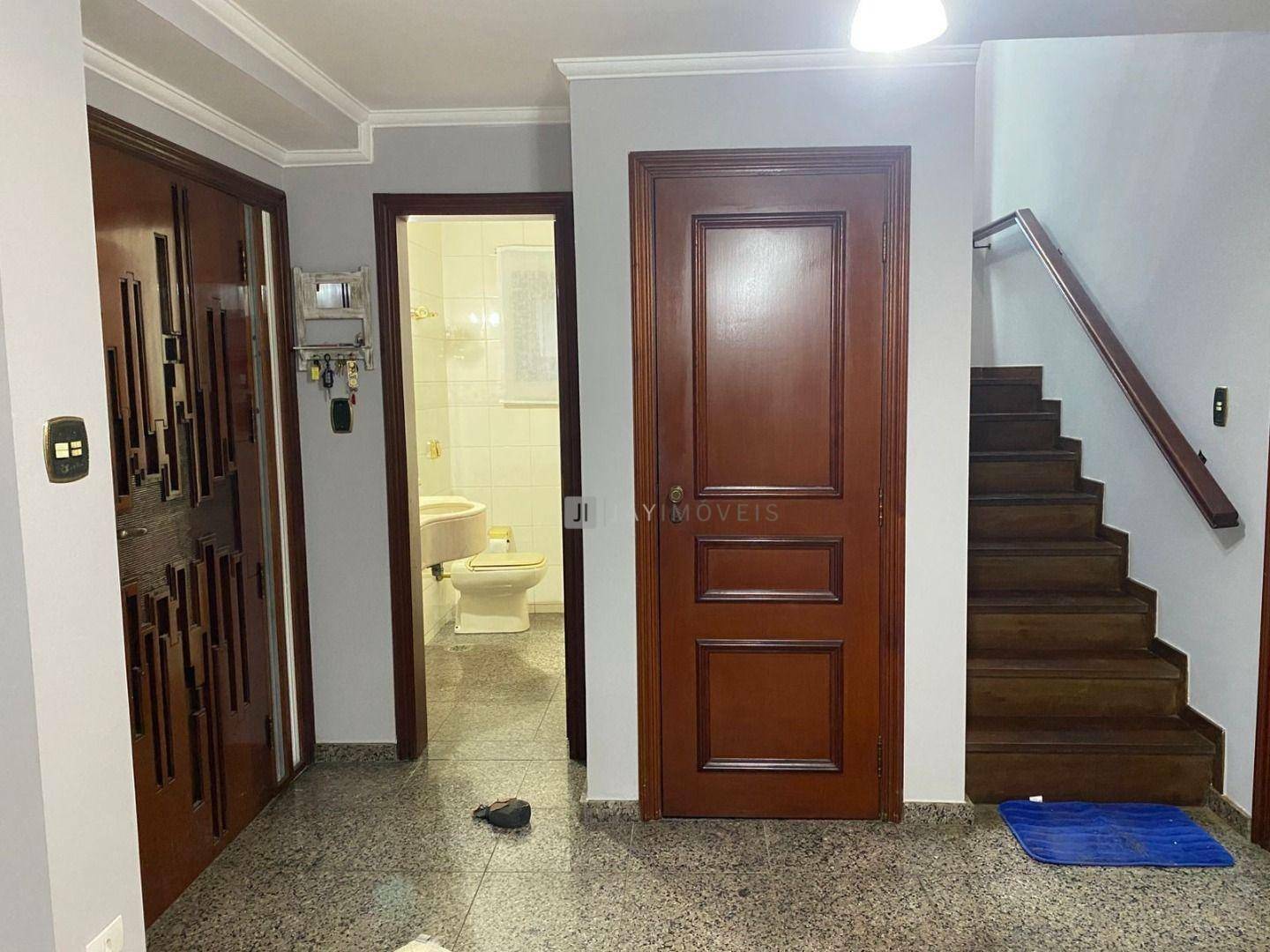 Sobrado à venda com 4 quartos, 340m² - Foto 8