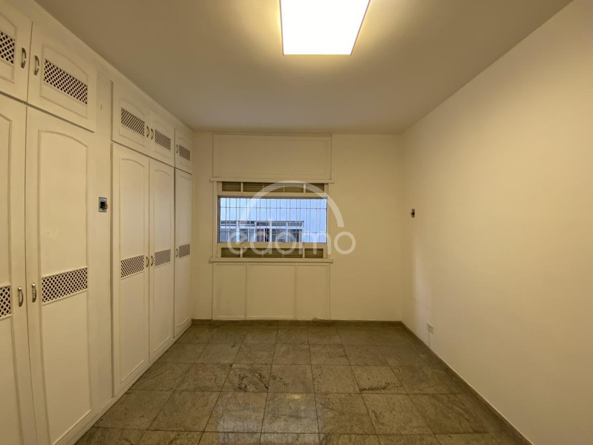 Apartamento à venda com 3 quartos, 180m² - Foto 17