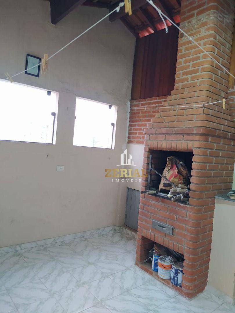 Sobrado à venda com 3 quartos, 128m² - Foto 2