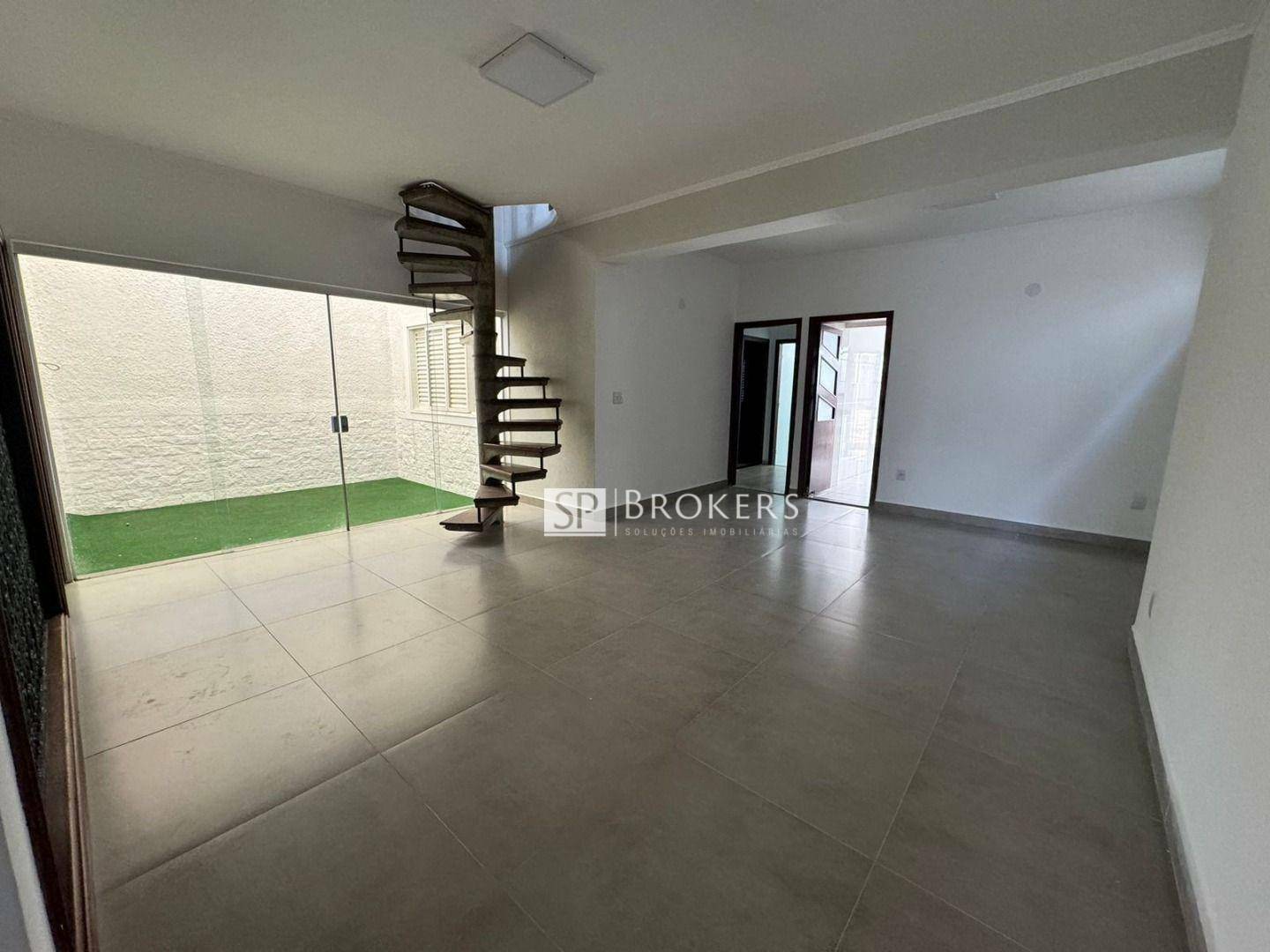 Casa à venda com 3 quartos, 199m² - Foto 8