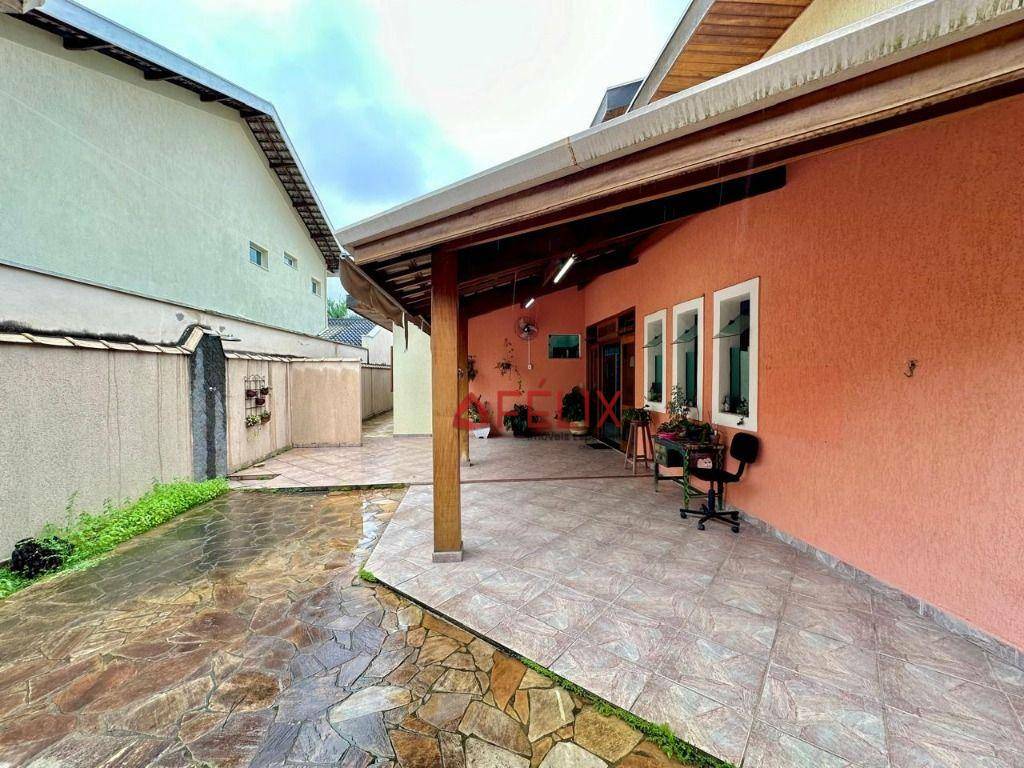 Casa de Condomínio à venda com 3 quartos, 186m² - Foto 5