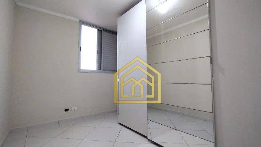 Apartamento para alugar com 2 quartos, 56m² - Foto 10