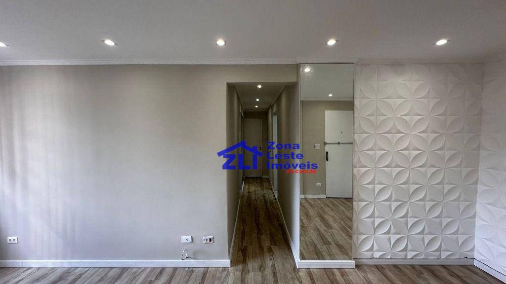 Apartamento à venda com 2 quartos, 65m² - Foto 4