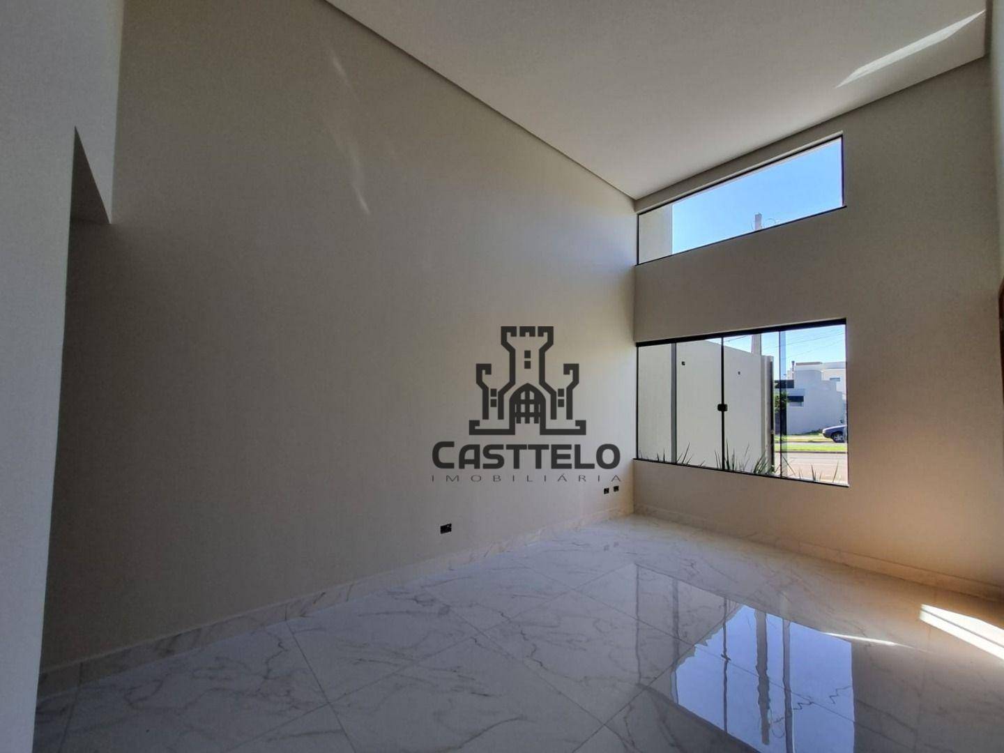 Casa à venda com 3 quartos, 76m² - Foto 4