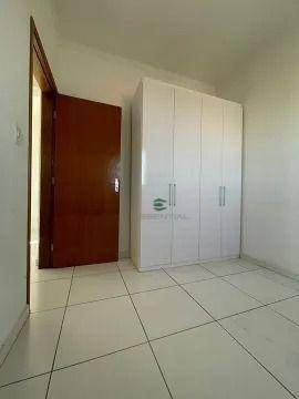 Apartamento à venda com 2 quartos, 53m² - Foto 4