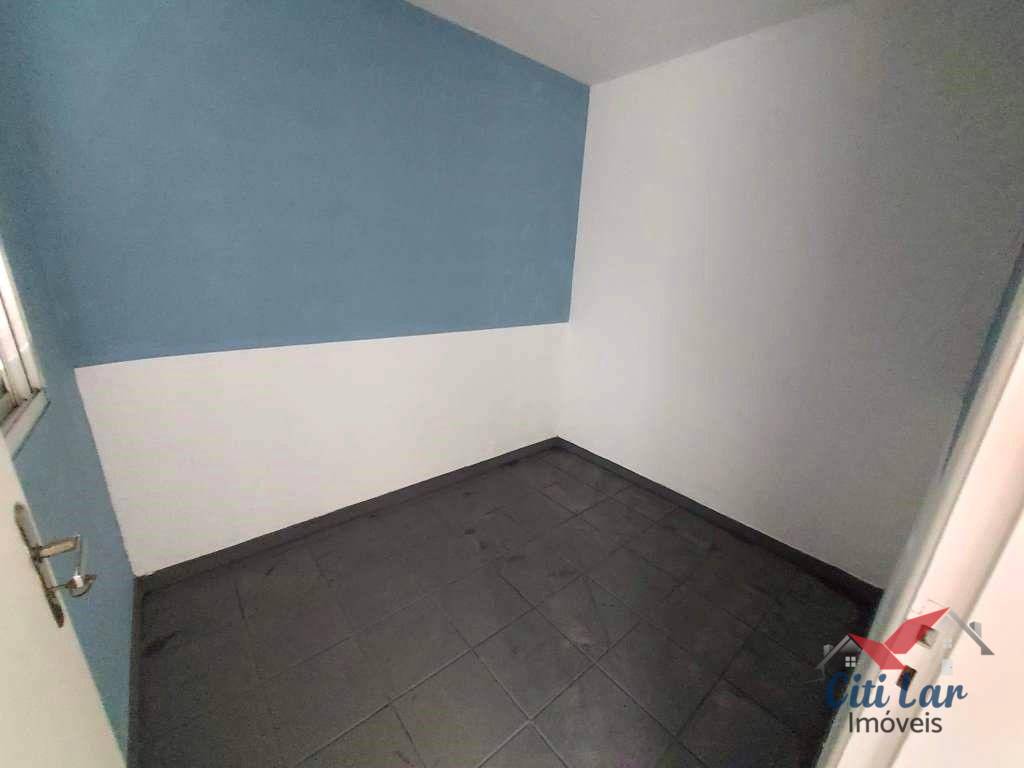 Sobrado à venda e aluguel com 3 quartos, 250m² - Foto 17