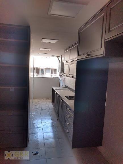 Apartamento à venda com 4 quartos, 270m² - Foto 59