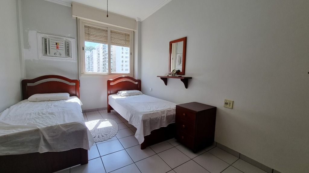 Apartamento à venda com 3 quartos, 120m² - Foto 9