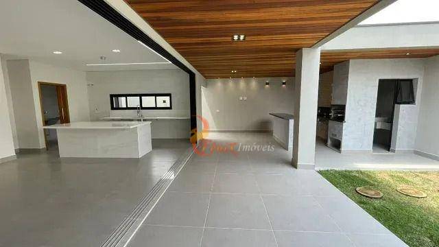 Sobrado à venda com 3 quartos, 243m² - Foto 3