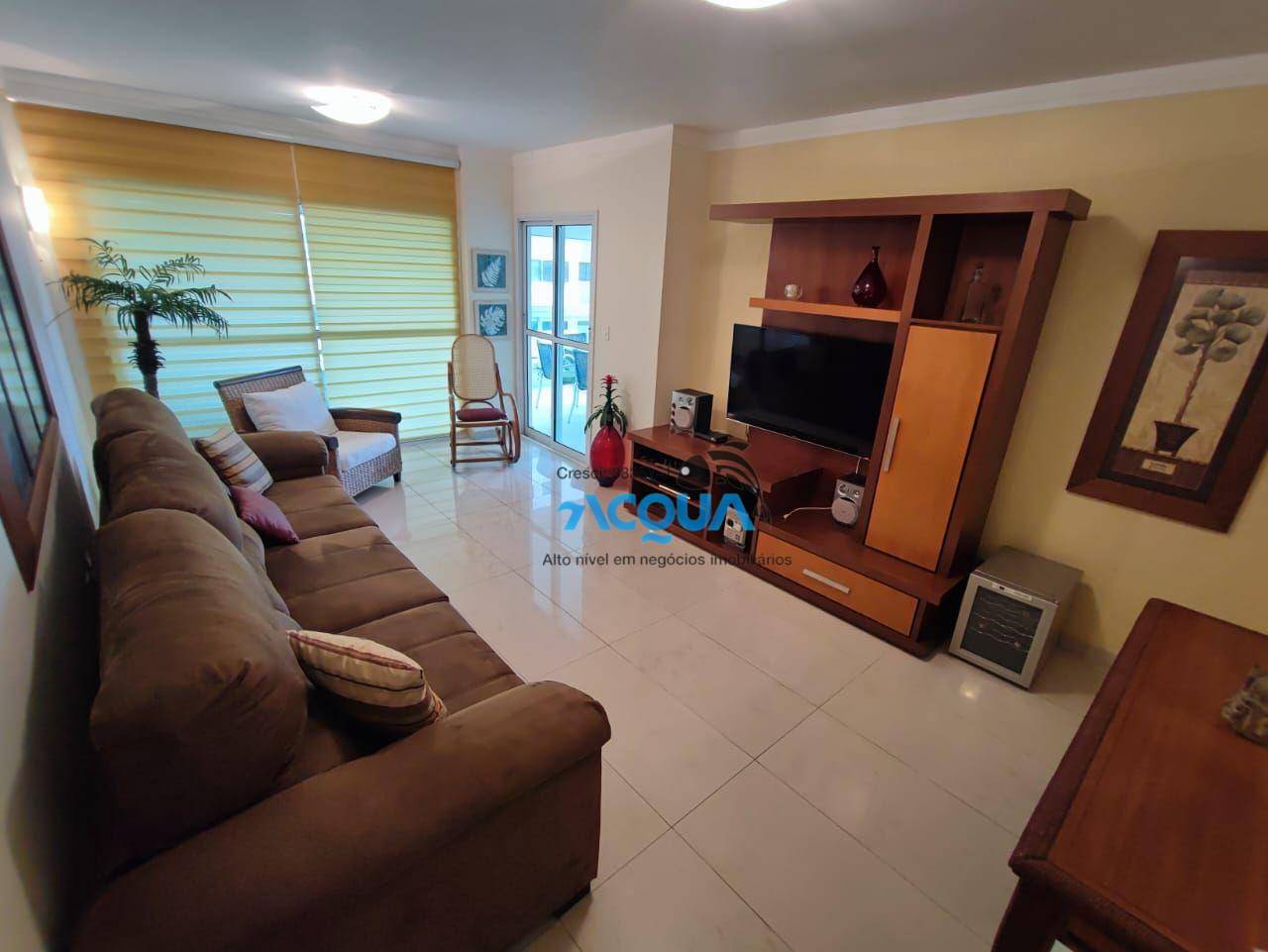 Apartamento à venda com 3 quartos, 120m² - Foto 2