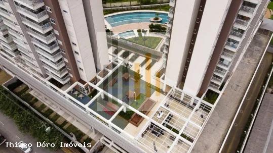 Apartamento à venda com 2 quartos, 65m² - Foto 29