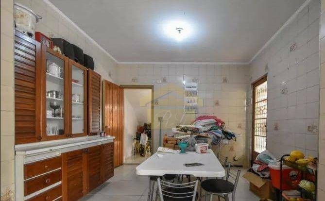 Sobrado à venda com 3 quartos, 180m² - Foto 30