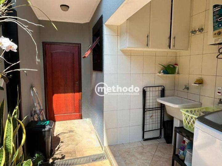 Casa à venda e aluguel com 3 quartos, 250m² - Foto 45