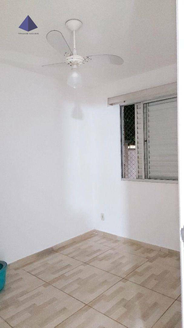 Apartamento à venda com 2 quartos, 45m² - Foto 10