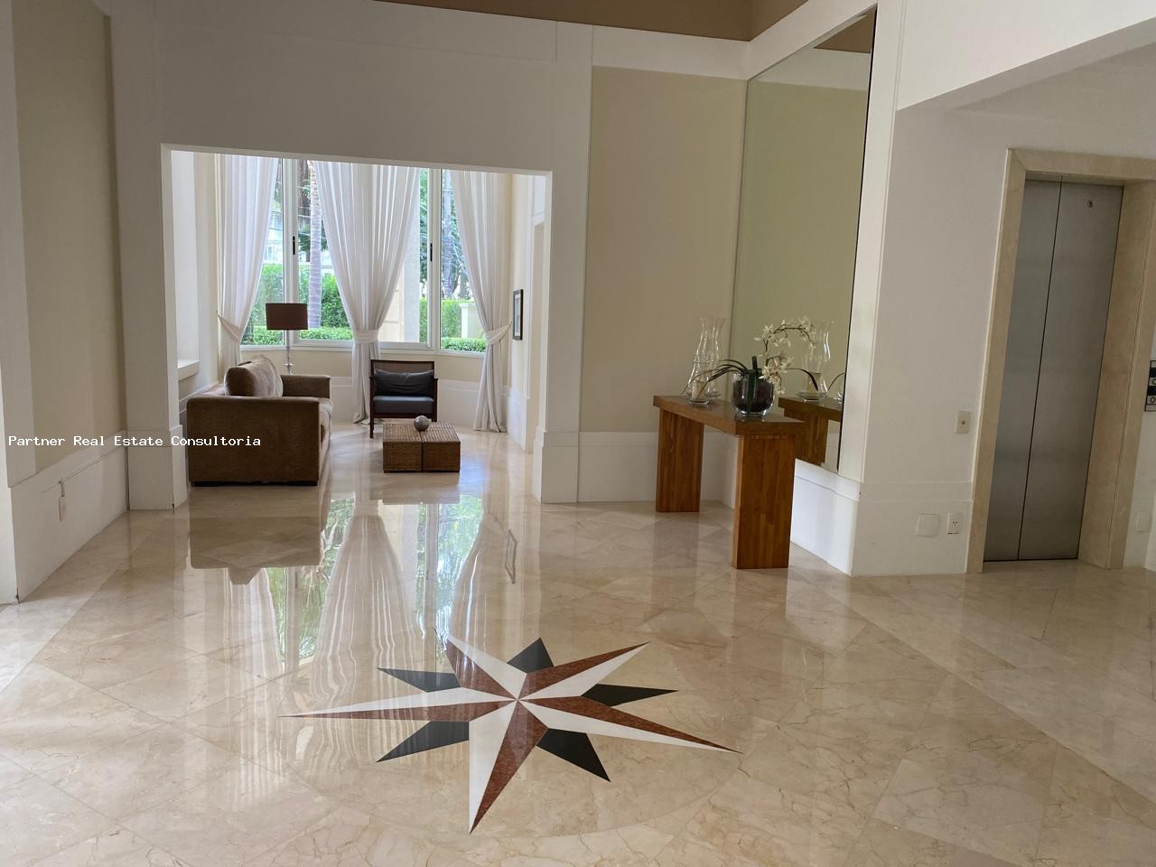 Apartamento à venda com 3 quartos, 260m² - Foto 45