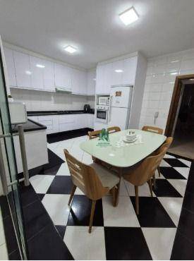 Sobrado à venda com 3 quartos, 120m² - Foto 2