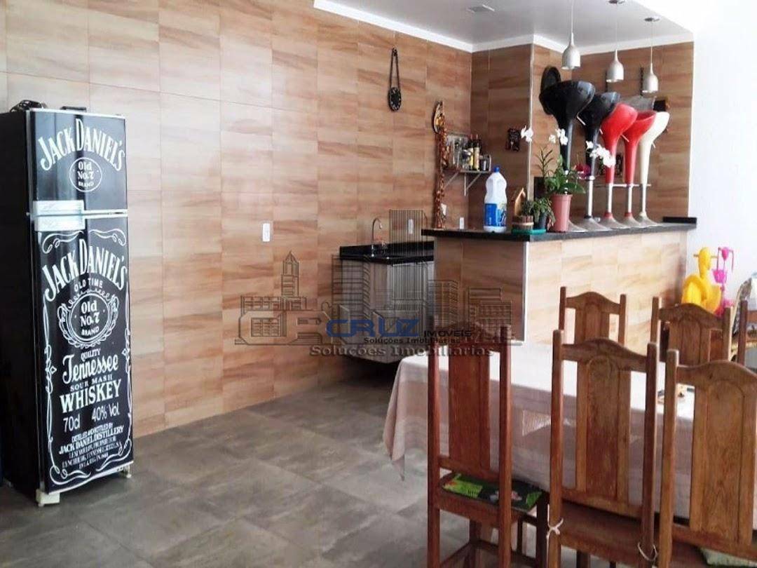 Casa à venda com 3 quartos, 300m² - Foto 3