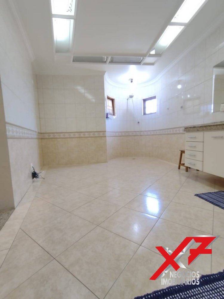 Sobrado à venda com 3 quartos, 490m² - Foto 19