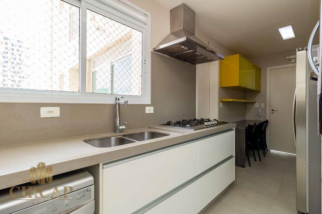 Apartamento à venda com 3 quartos, 126m² - Foto 13