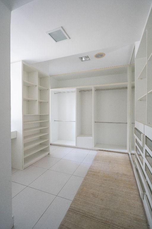 Apartamento à venda com 3 quartos, 210m² - Foto 16