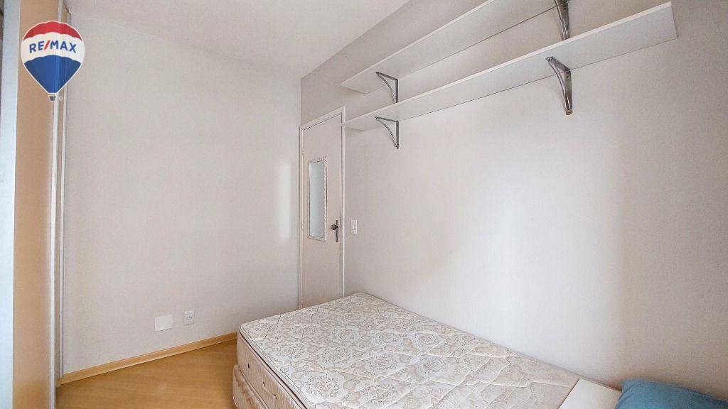 Apartamento para alugar com 3 quartos, 77m² - Foto 17