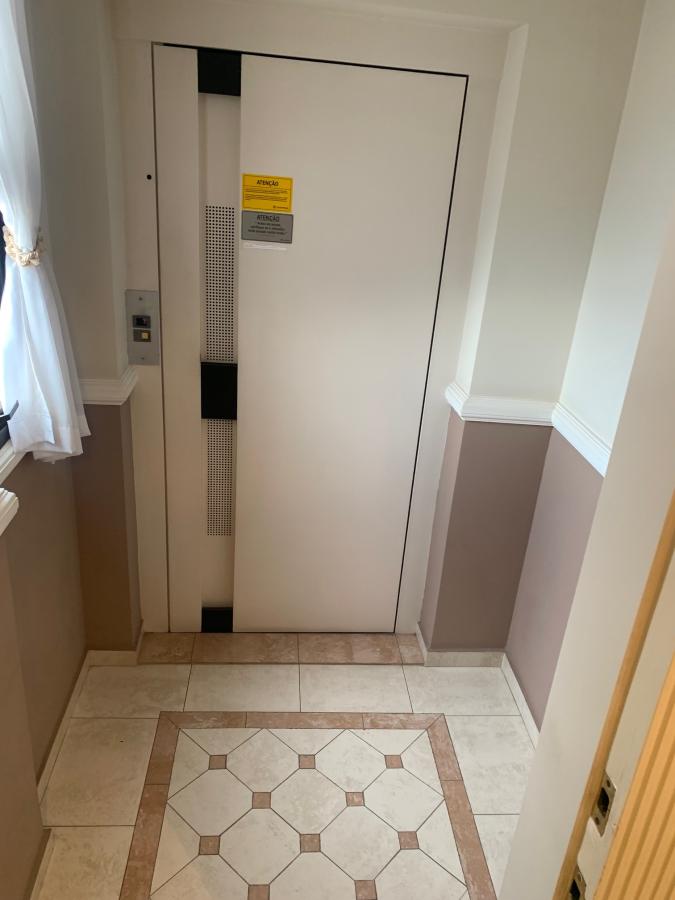 Apartamento à venda com 4 quartos, 172m² - Foto 3