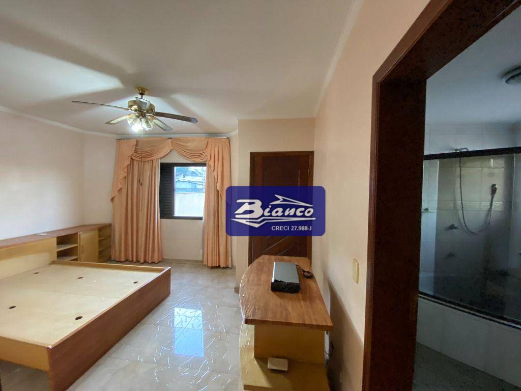 Sobrado à venda com 4 quartos, 403m² - Foto 15