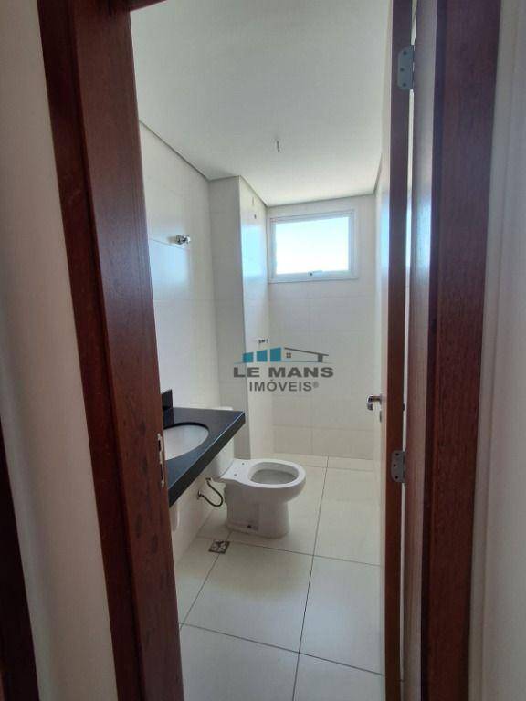 Apartamento à venda com 3 quartos, 98m² - Foto 15