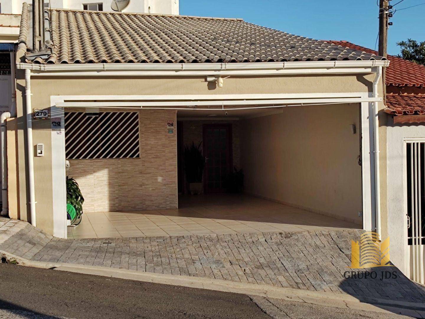 Casa à venda com 3 quartos, 146m² - Foto 3